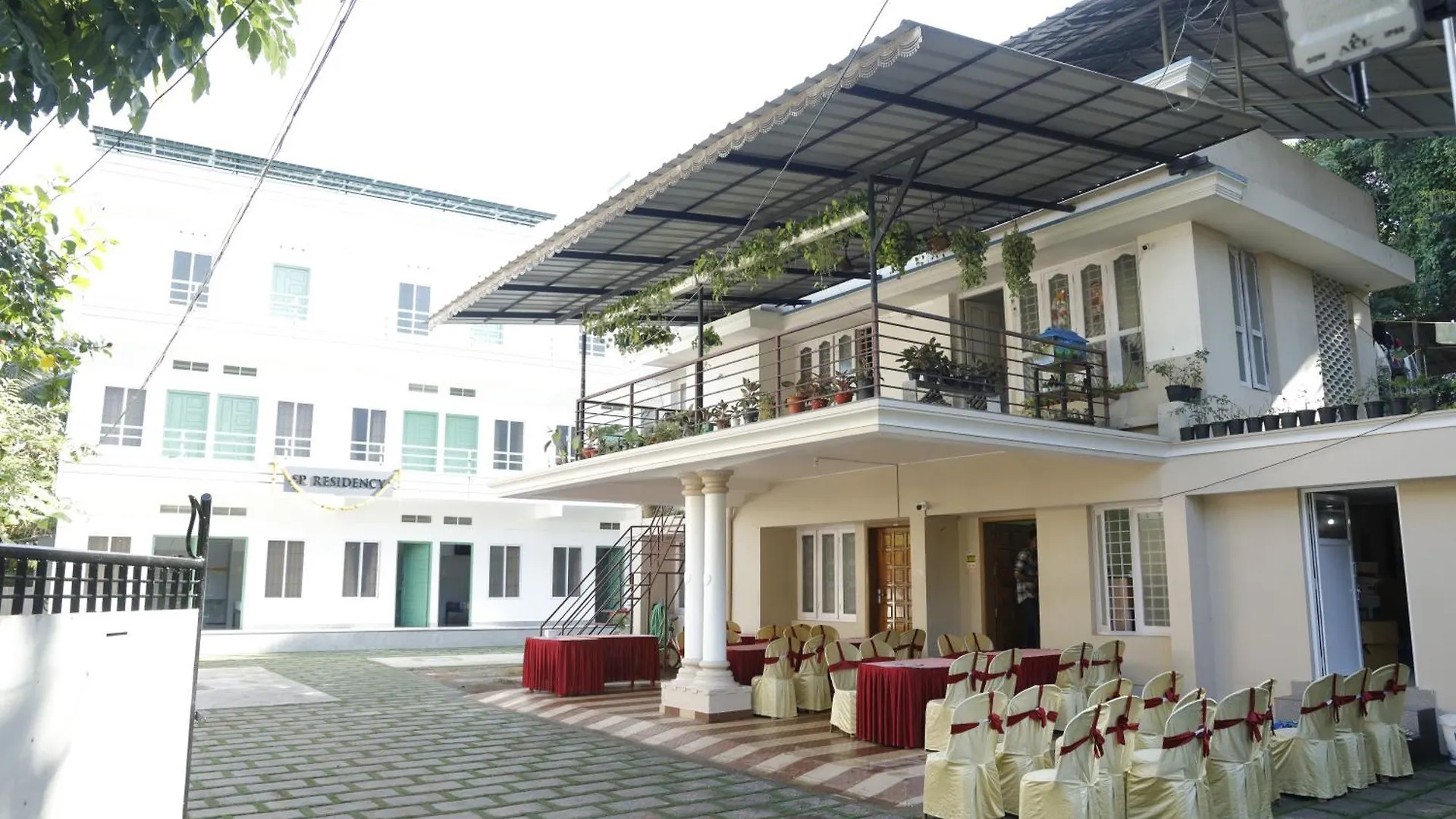 Sr Residency Villa Kollam Lodge