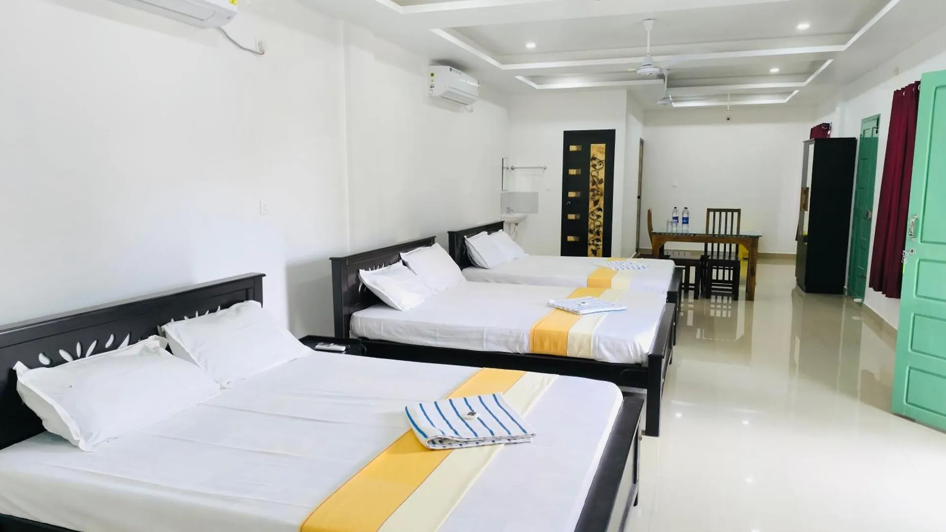 Lodge Sr Residency Villa Kollam India